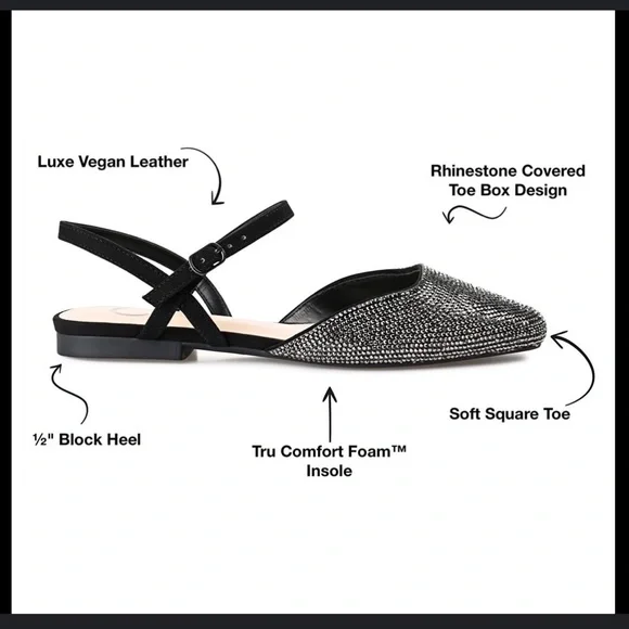 Journee Collection ‘Nysha’ Sandal Flats - Picture 5 of 16